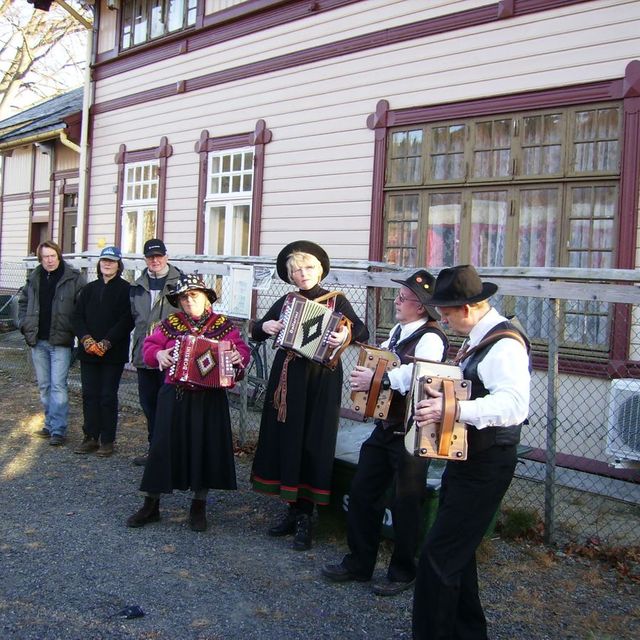 Stasjonsopphold på Froland stasjon