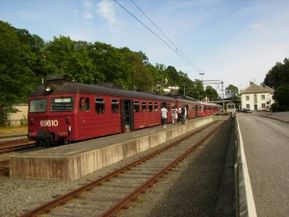 Hovefestivalen og langt tog