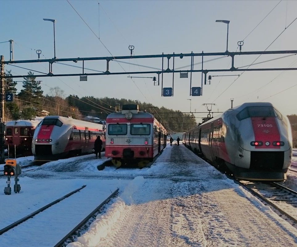 Firetogmøte på Nelaug kl.11.